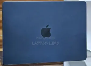 New Laptop Apple MacBook Air 2025 M4 16GB Apple M4 SSD 256GB