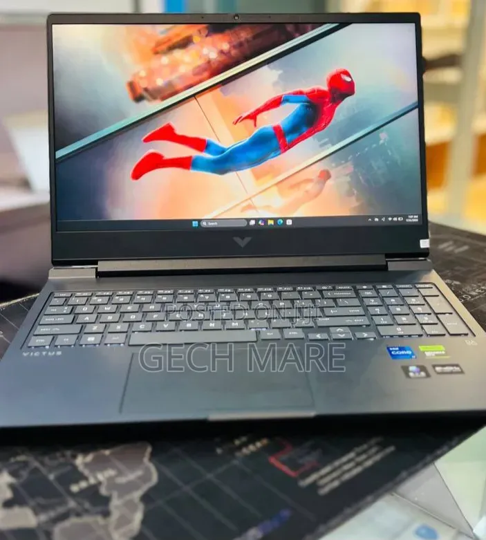 New Laptop HP Victus 15 16GB Intel Core i7 SSD 1T