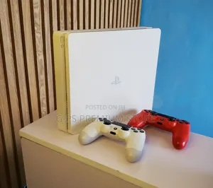  PlayStation 4 Slim ከ2 Original Joystick ጋር | FC 26 ተጭኖበት