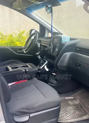 Hyundai Staria 2023