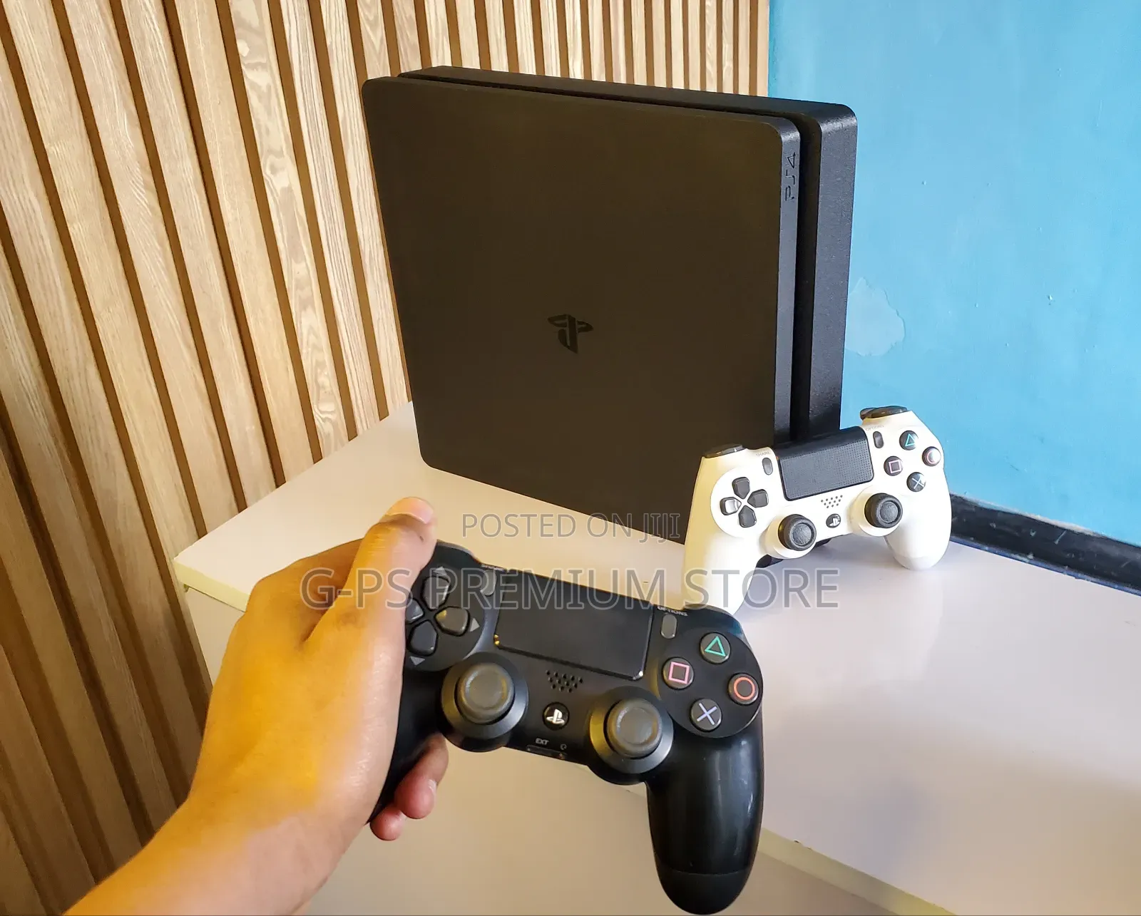 PlayStation 4 Slim + FC 26 + 5 ጌሞች | G-Ps STORE
‎
‎