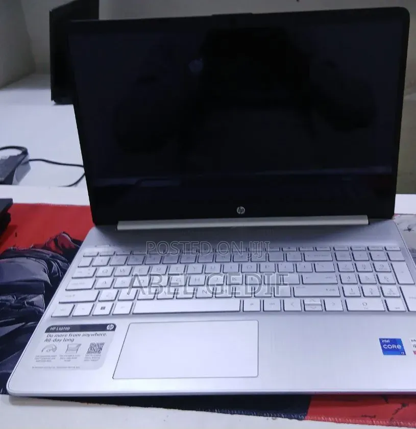 New Laptop HP Stream Notebook 16GB Intel Core i7 SSD 512GB