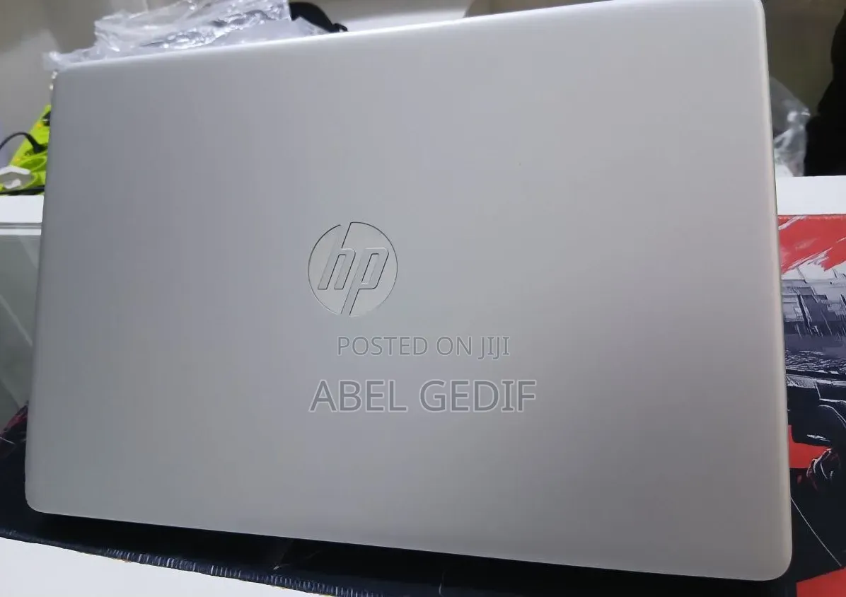 New Laptop HP Stream Notebook 16GB Intel Core i7 SSD 512GB