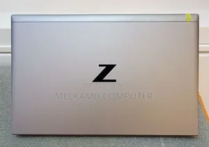 New Laptop HP ZBook Firefly G8 16GB Intel Core i7 SSD 512GB