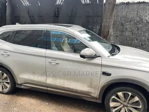 BYD Song Plus 2025 Beige