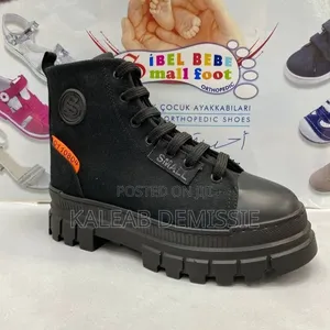 Kids' Orthopedic Boots