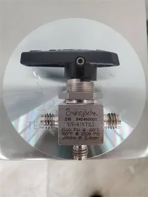 SWAGELOK 3-Way Ball Valve 1/8" T, SS-42XF2