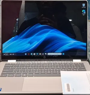 New Laptop HP OmniBook 5 14" 16GB Intel Core i7 SSD 512GB