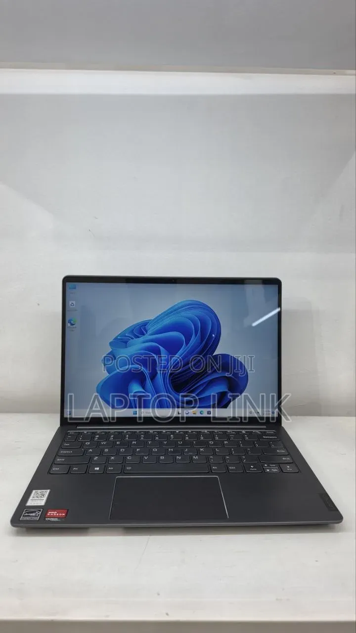 New Laptop Lenovo IdeaPad 1 16GB AMD Ryzen 7 SSD 512GB