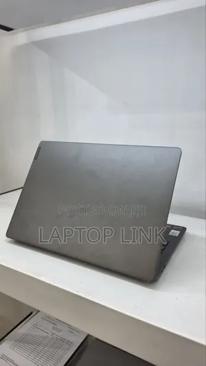 New Laptop Lenovo IdeaPad 1 16GB AMD Ryzen 7 SSD 512GB