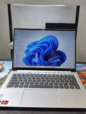 New Laptop Lenovo Ideapad 3 16GB AMD Ryzen 7 SSD 512GB