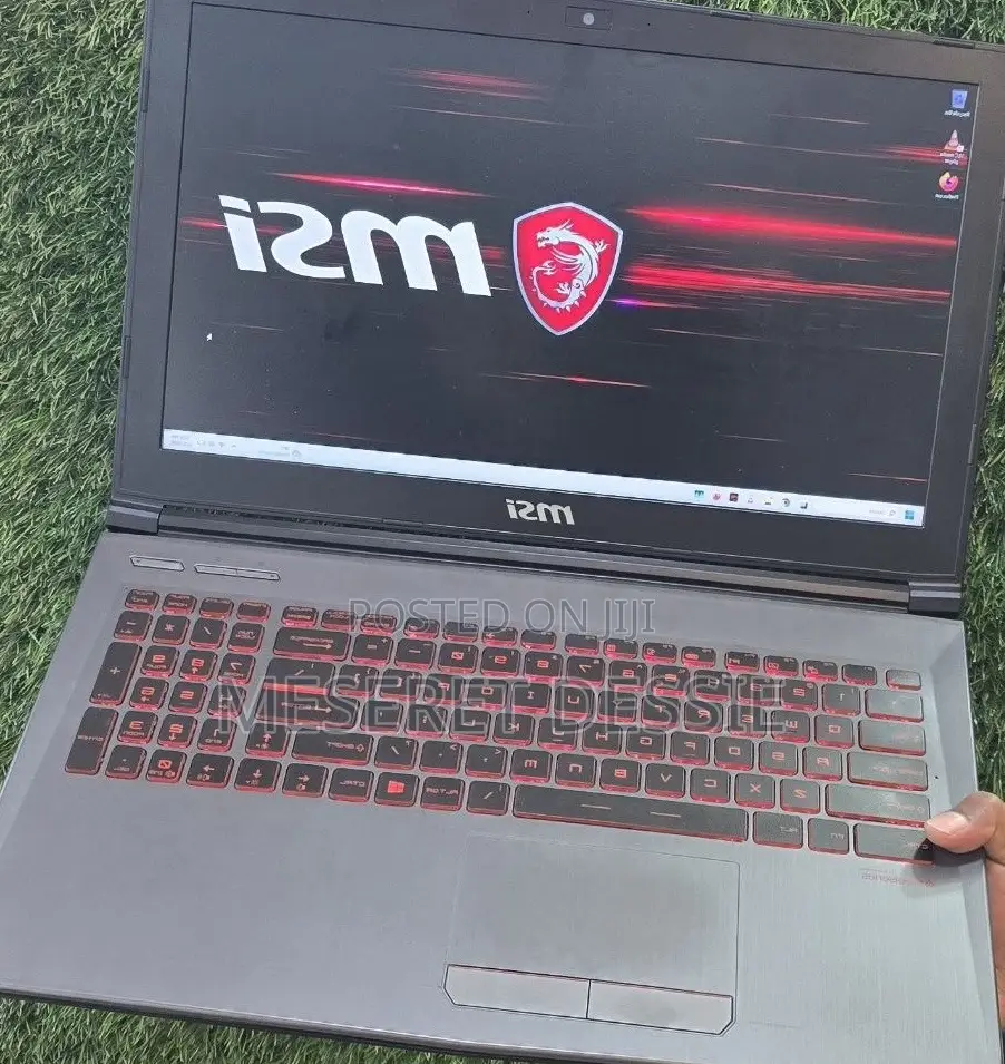 New Laptop MSI 16GB Intel Core i5 SSD 256GB
