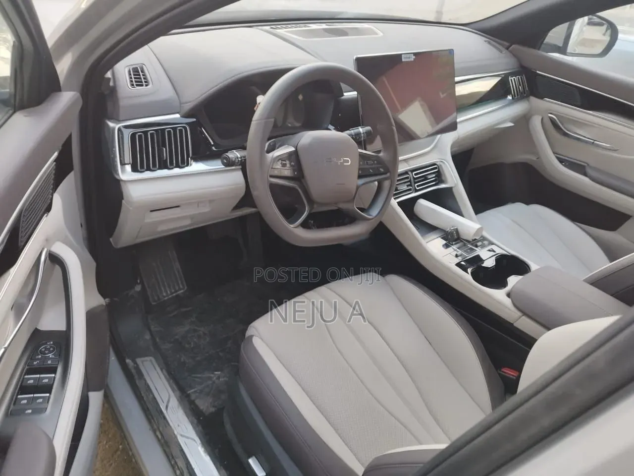 New BYD Song Plus 2025 Gold