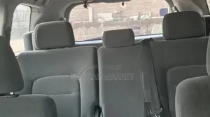 Toyota Land Cruiser 2010 Silver