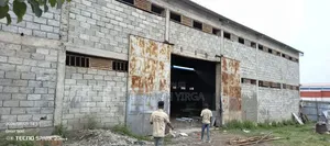 የሚከራይ መጋዘን ቃሊቲ አኸባቢ