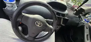 Toyota Yaris 2010 Blue