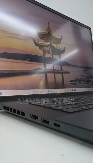 New Laptop Dell XPS 15 16GB Intel Core i7 SSD 512GB