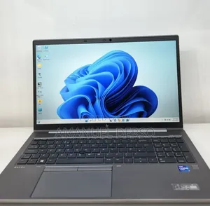 New Laptop HP ZBook Studio G8 16GB Intel Core i7 SSD 512GB