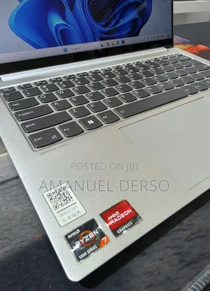 New Laptop Lenovo A7 16GB AMD Ryzen 7 SSD 512GB