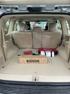 Toyota Land Cruiser 2022 Silver