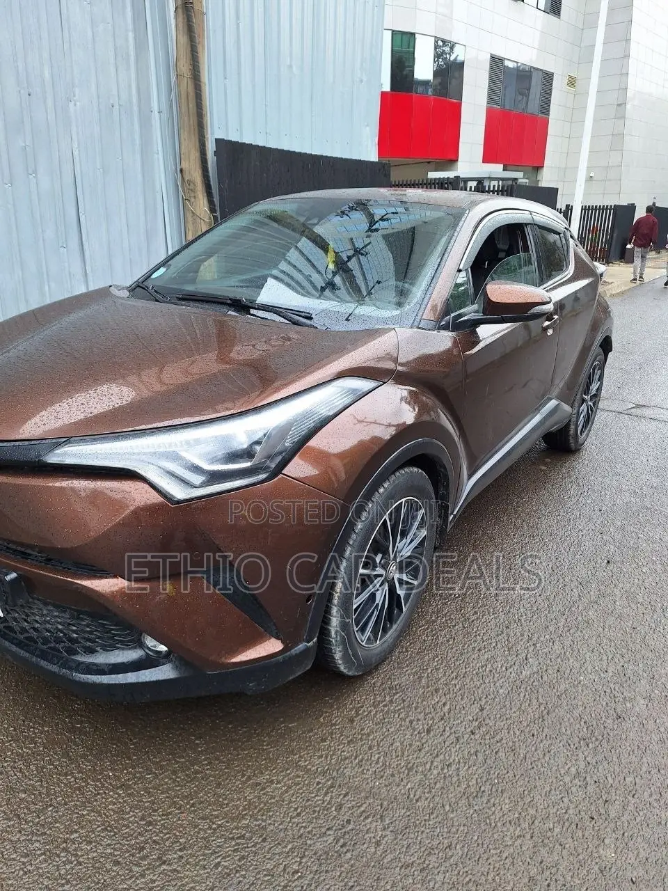 Toyota C-HR 2017 Brown