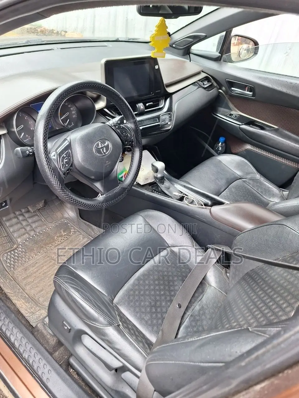 Toyota C-HR 2017 Brown