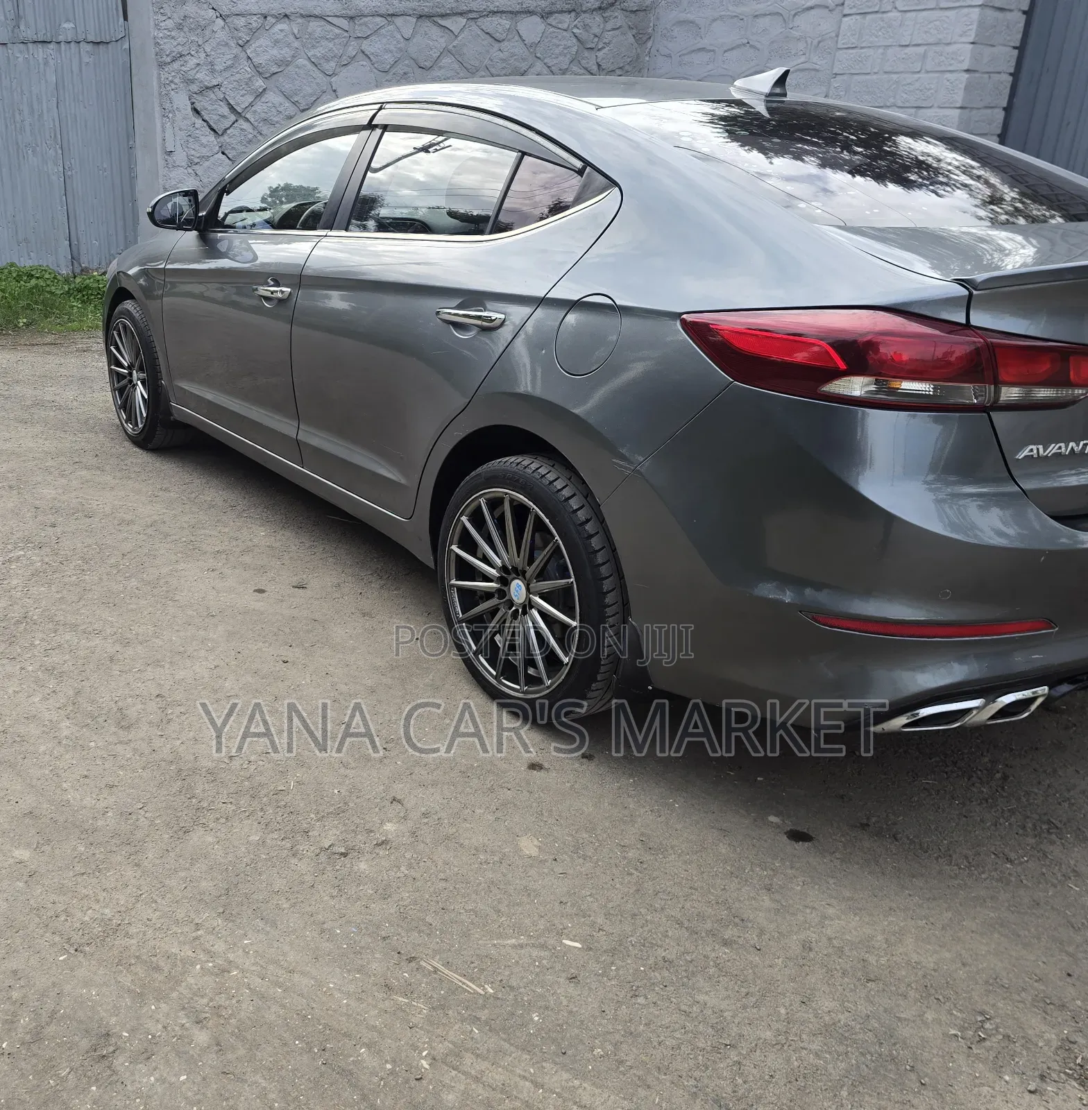 Hyundai Avante 2017 Gray