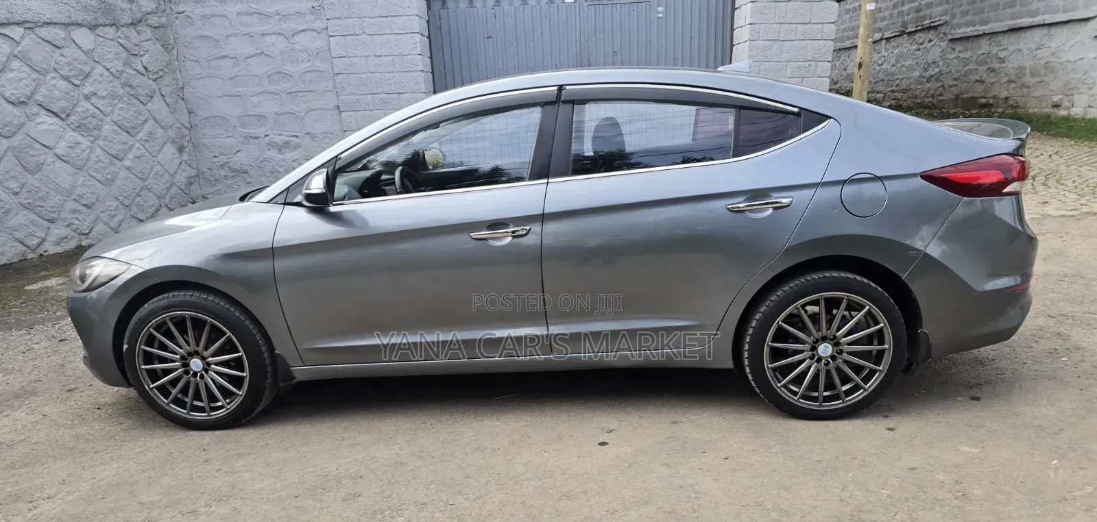 Hyundai Avante 2017 Gray