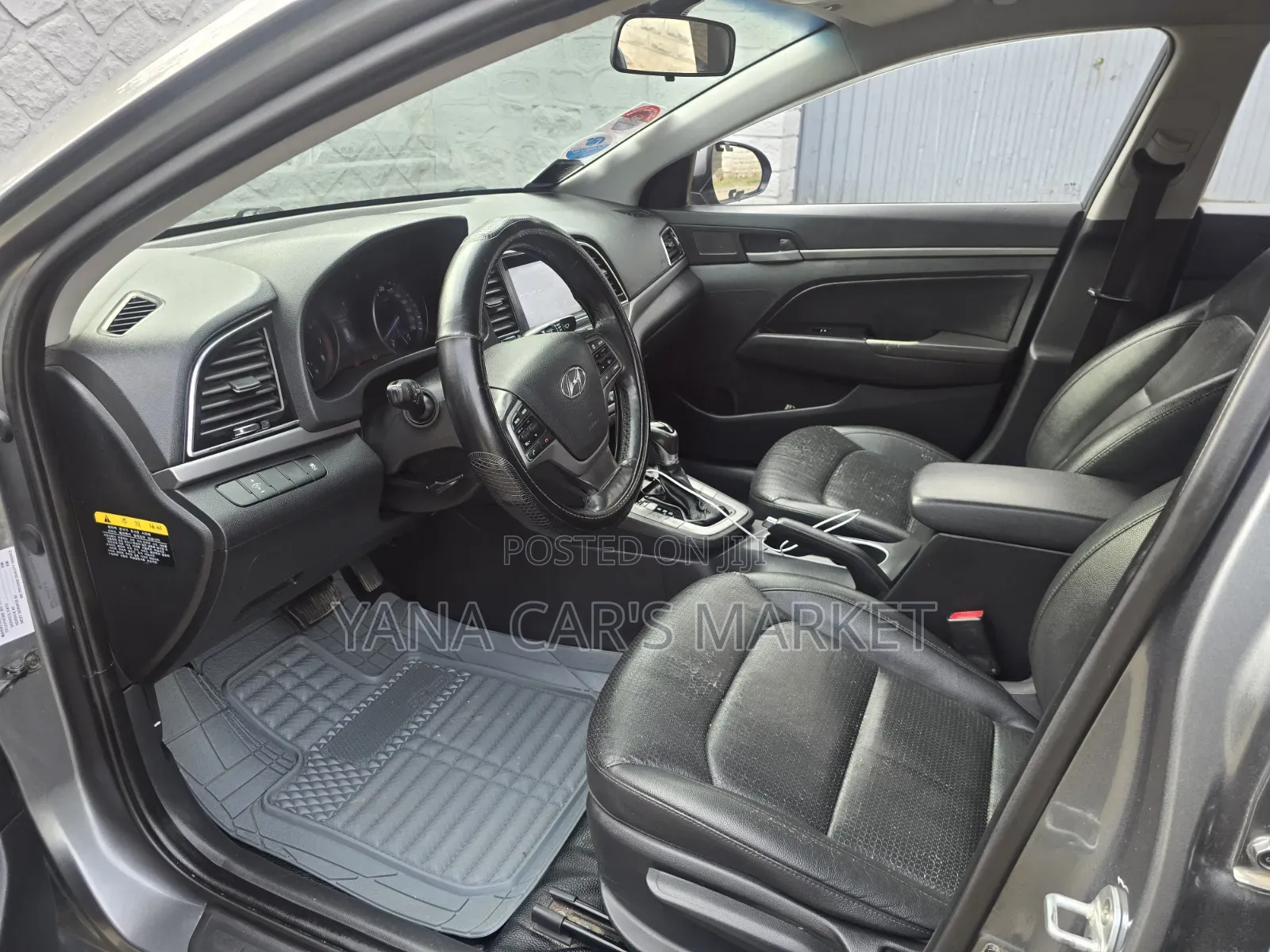 Hyundai Avante 2017 Gray