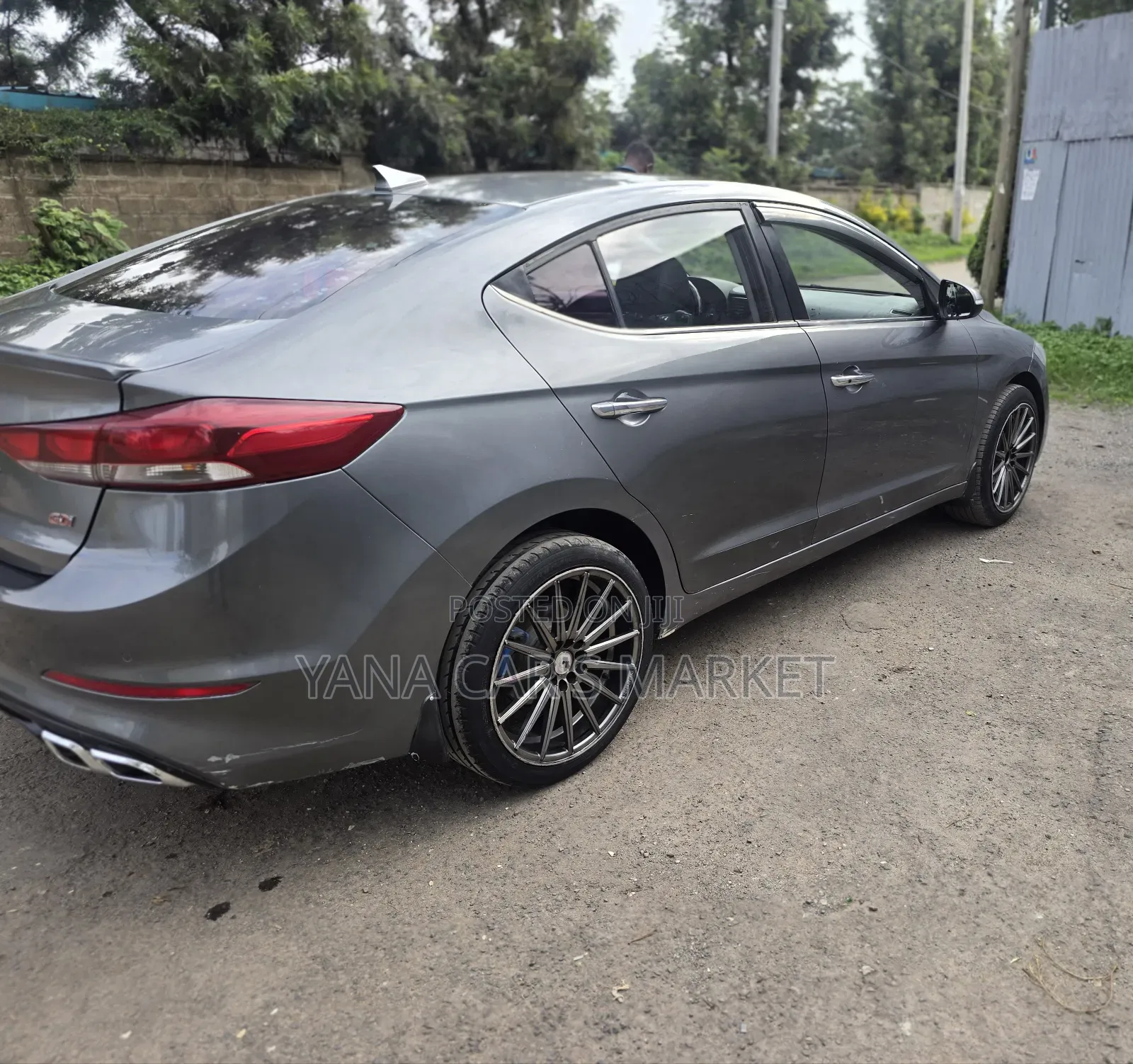 Hyundai Avante 2017 Gray