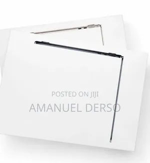 New Laptop Apple MacBook Pro 2025 M5 16GB Apple M5 Pro SSD 512GB