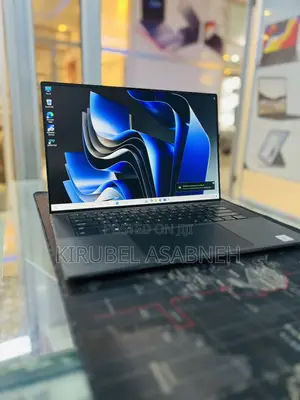 New Laptop Dell XPS 15 16GB Intel Core i7 SSD 512GB