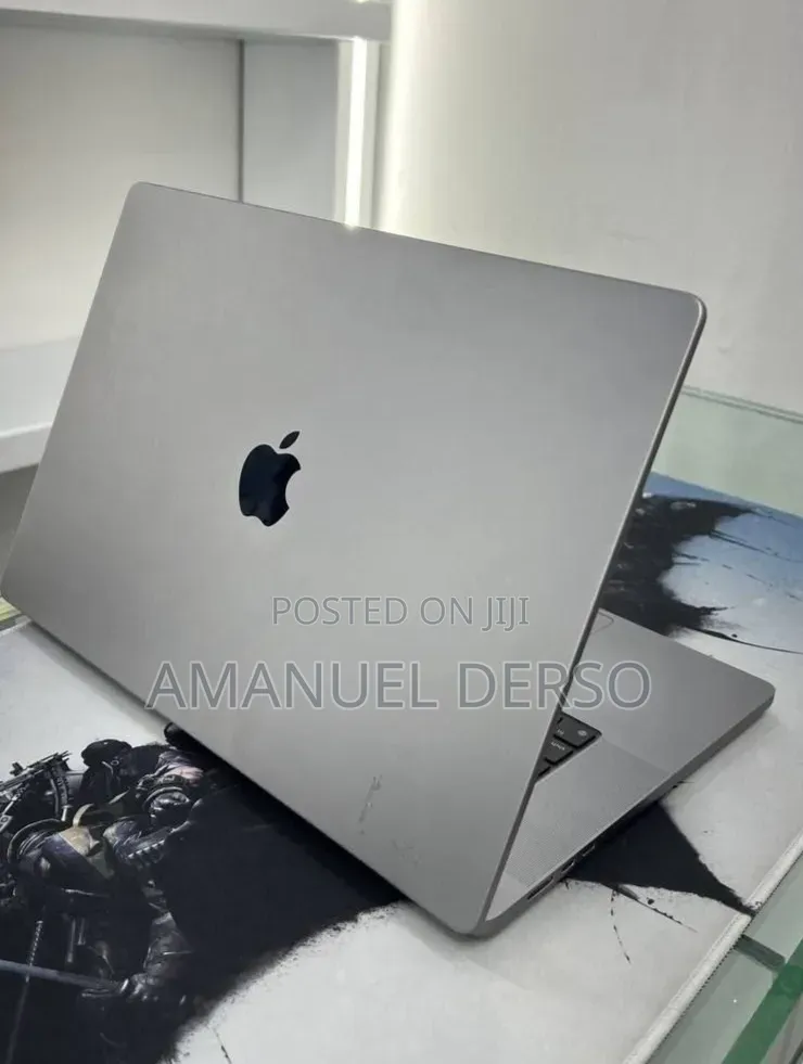 New Laptop Apple MacBook Air 2020 M1 32GB Apple M1 Pro SSD 1T