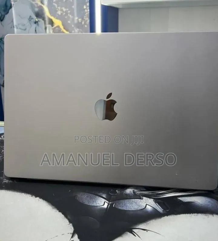 New Laptop Apple MacBook Air 2020 M1 32GB Apple M1 Pro SSD 1T
