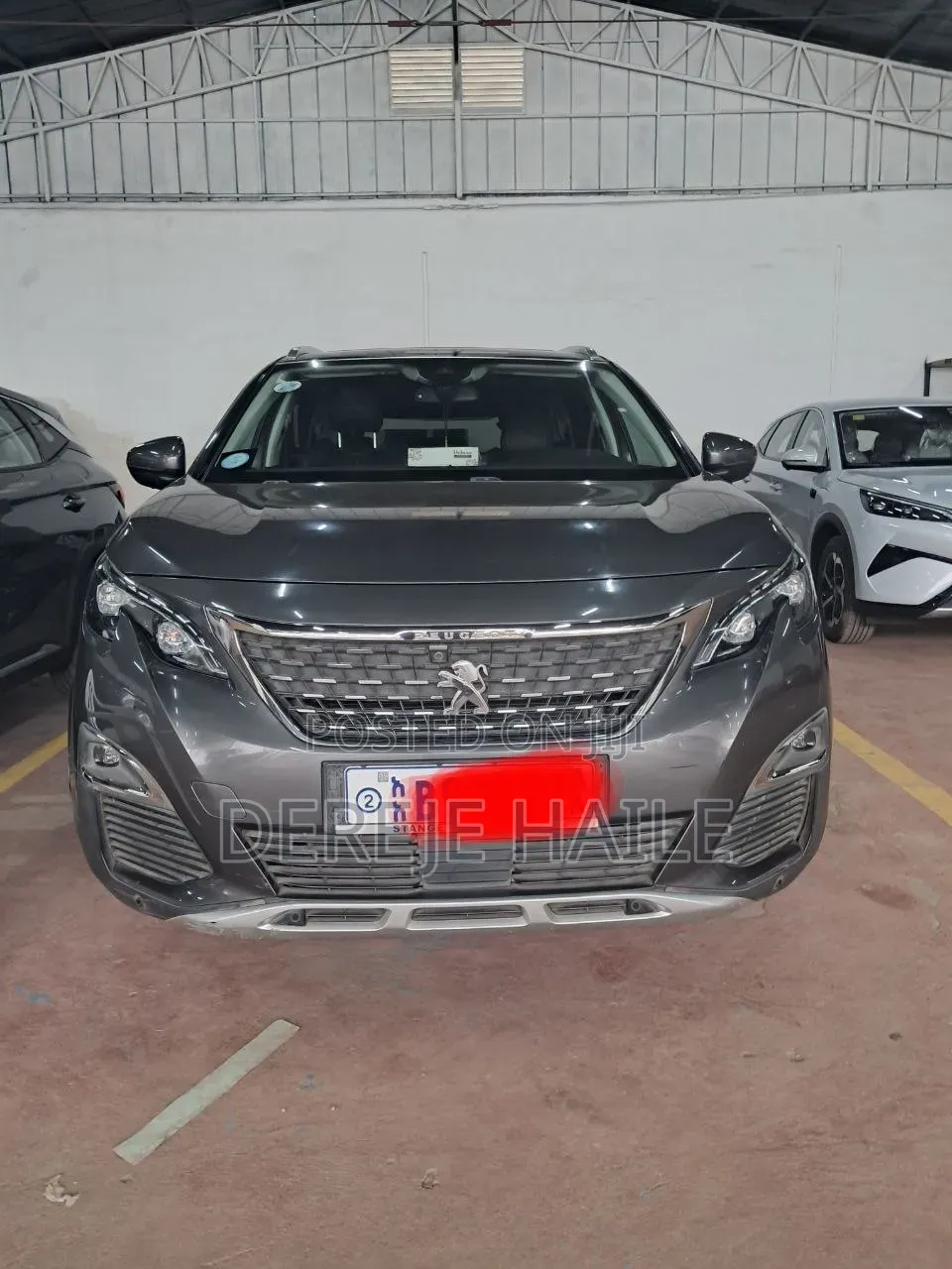 Peugeot 5008 2019 Gray
