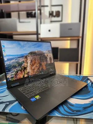 New Laptop Gigabyte GAMING A16 16GB Intel Core i7 SSD 1T