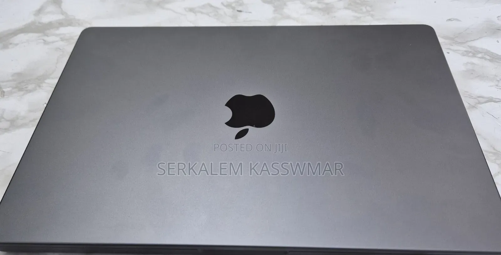 New Laptop Apple MacBook Pro 2025 M5 16GB Apple M5 Pro SSD 1T