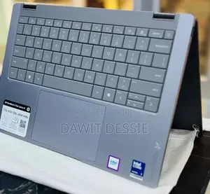 New Laptop HP OmniBook X Flip 14" 16GB Intel Core Ultra 7 SSD 1T
