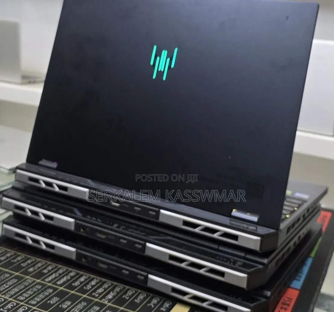 New Laptop Acer Predator Helios Neo 16 16GB Intel Core i9 SSD 1T