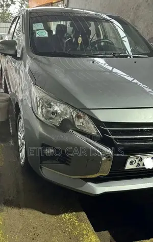 Mitsubishi Attrage 2022 Gray