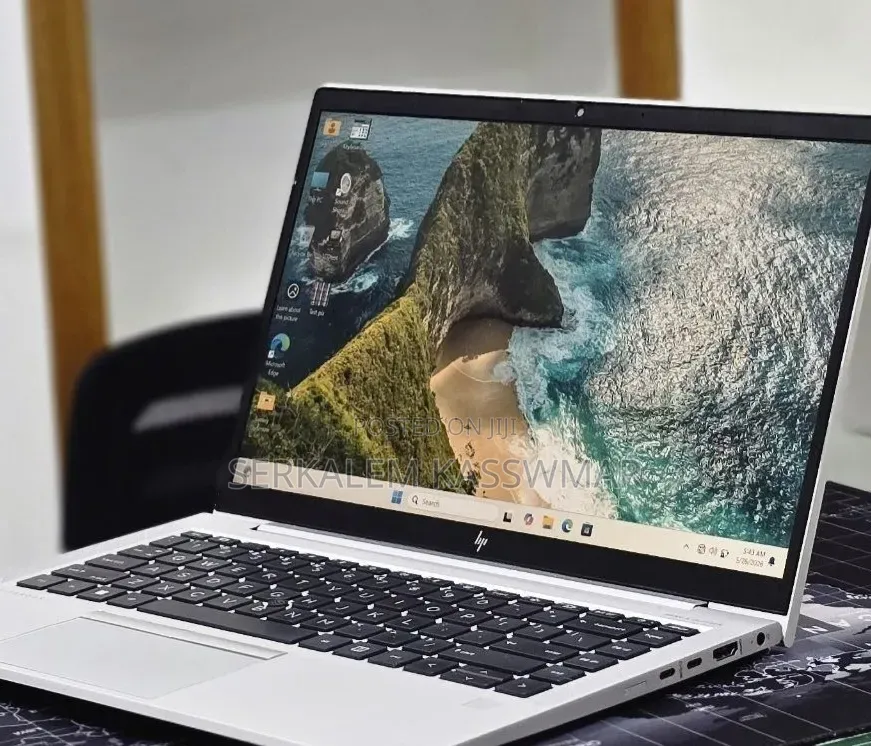New Laptop HP EliteBook 845 G7 16GB AMD Ryzen 7 SSD 512GB
