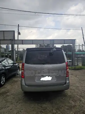 Hyundai Starex 2020 Silver