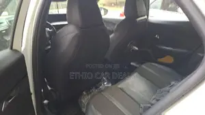 Peugeot 2008 2022 White