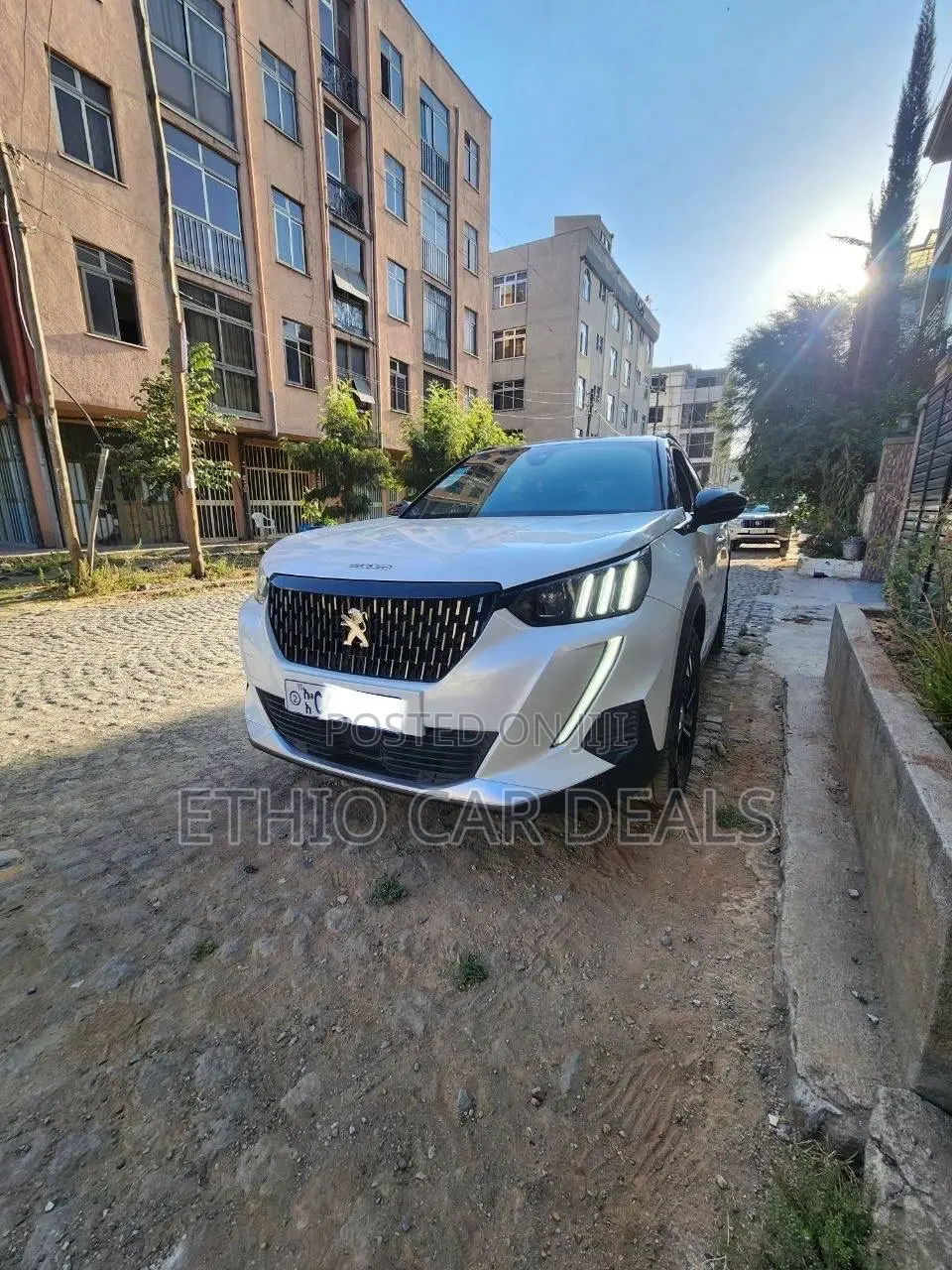 Peugeot 2008 2022 White