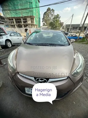 Hyundai Avante 2015 Gray