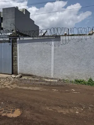 2bdrm House in Bole for sale