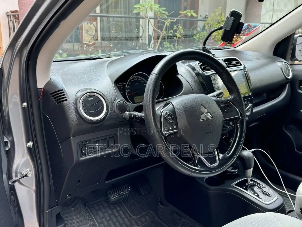Mitsubishi Attrage 2021 Gray
