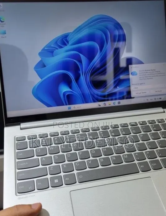 New Laptop Lenovo Ideapad 3 16GB AMD Ryzen 7 SSD 512GB