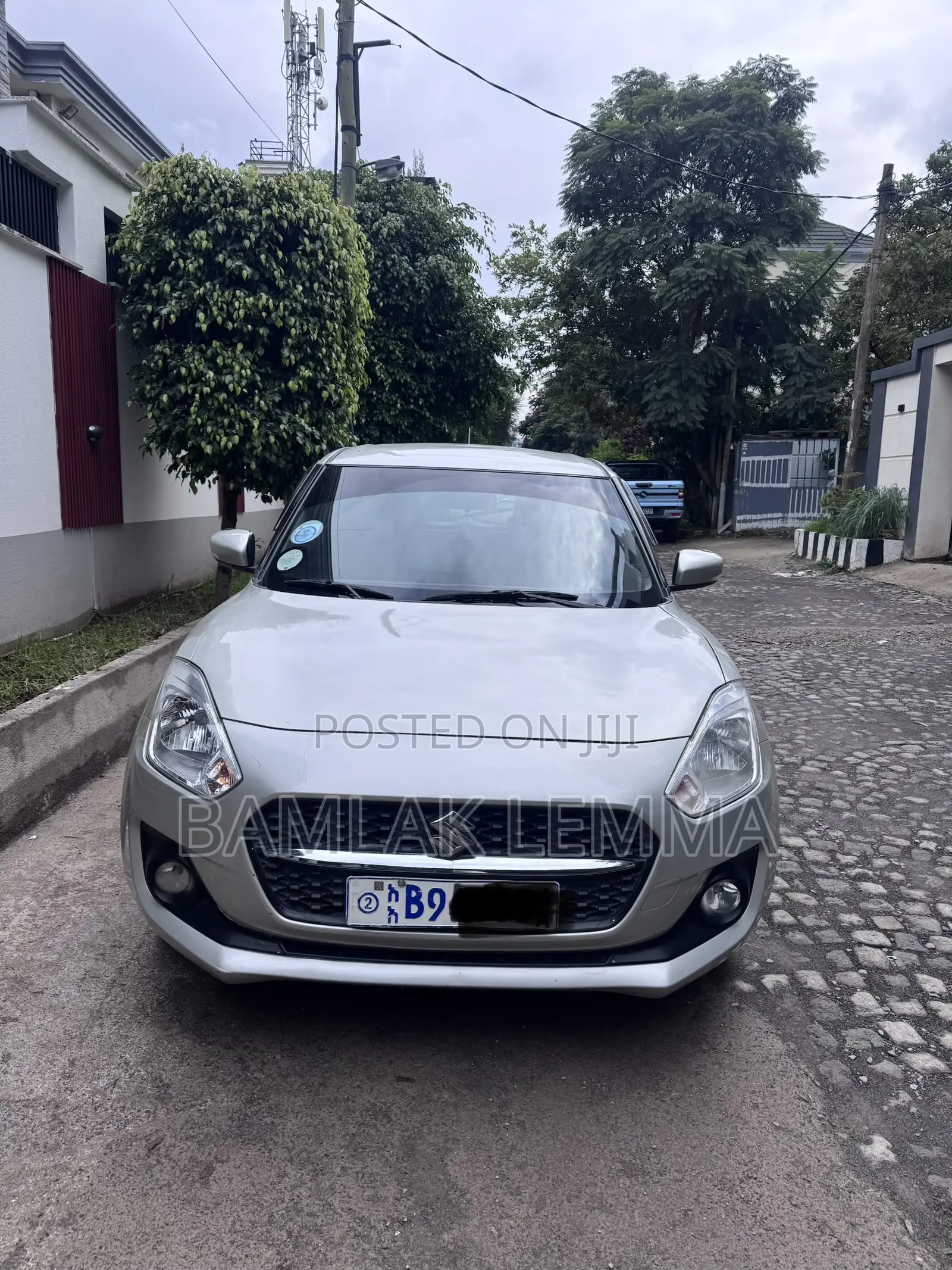 Suzuki Swift 2021 Silver