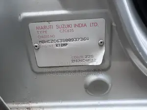 Suzuki Swift 2021 Silver